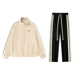 Bộ Thể Thao Coca-Cola Sweater Jacket Straight Casual Pants Two-Pack Màu Kem-Đen - Duy Hoang