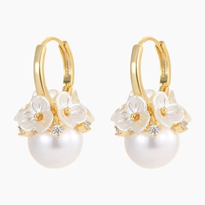 Khuyên Tai Nữ Jessica Pearl Petite Flower JE59 Màu Vàng Gold - Duy Hoang